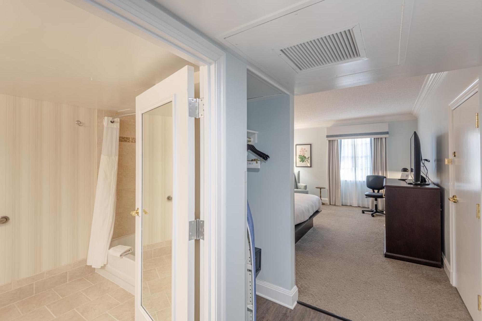 The Founders Inn & Spa Tapestry Collection By Hilton Virginia Beach Exterior photo