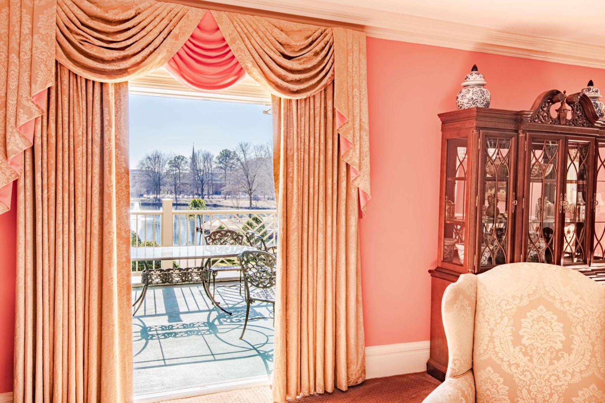 The Founders Inn & Spa Tapestry Collection By Hilton Virginia Beach Exterior photo